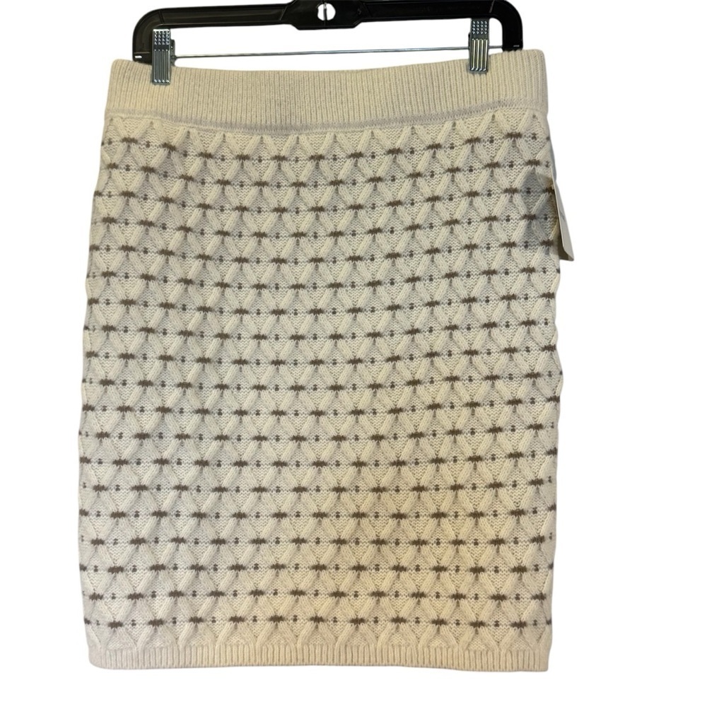 Ellen Tracy Elegant Cream Knit Skirt, size M, NWT
